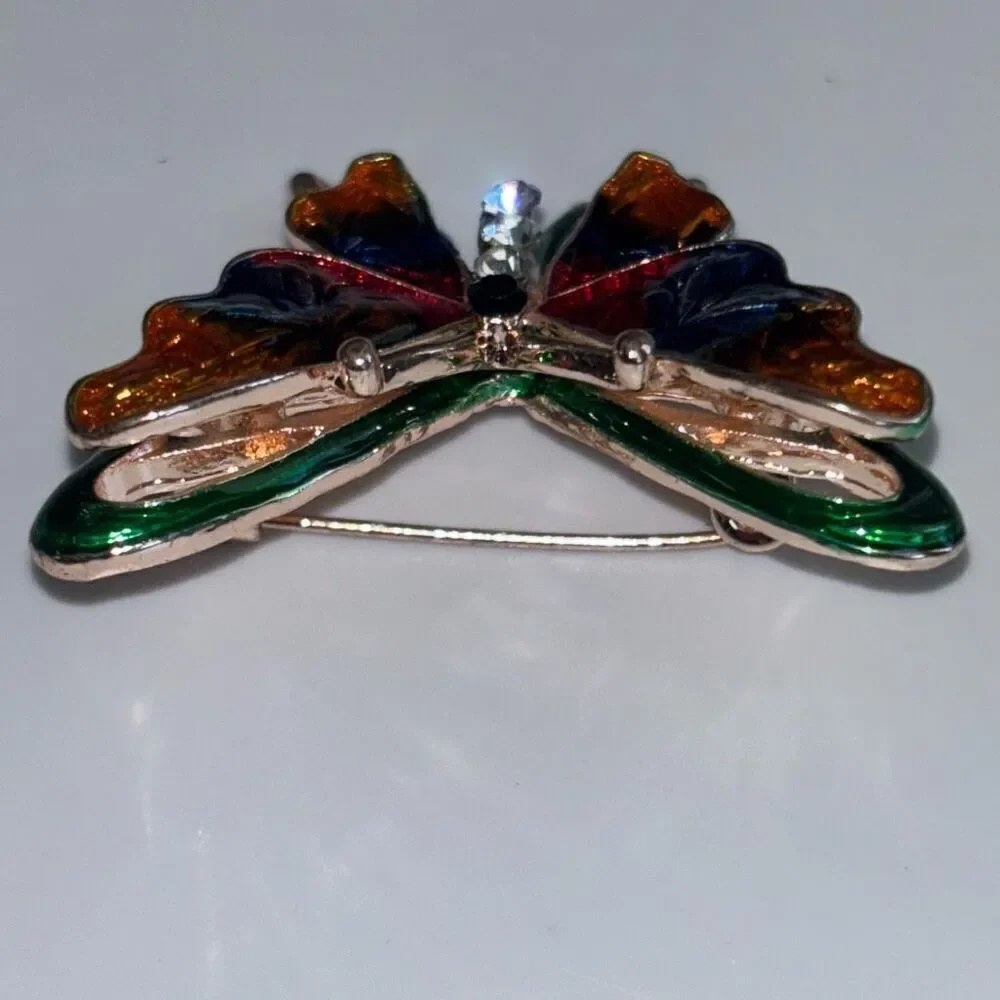 NWT Betsey Johnson butterfly rainbow crystal pin/brooch 3D enamel